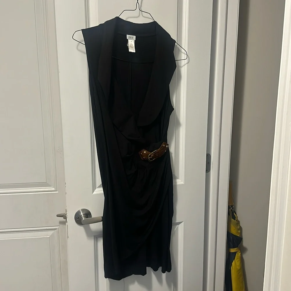 Cache dress - Picture 1 of 6